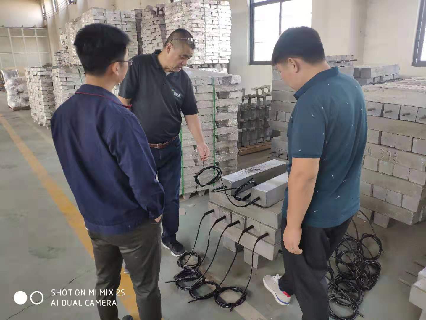 欢迎杨福辰老师、梁久龙老师莅临华宇镁业考察指导 图 5